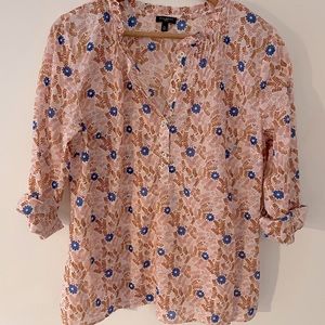 Beautiful Talbots blouse. Size Petite Large. Lovely gently worn top.